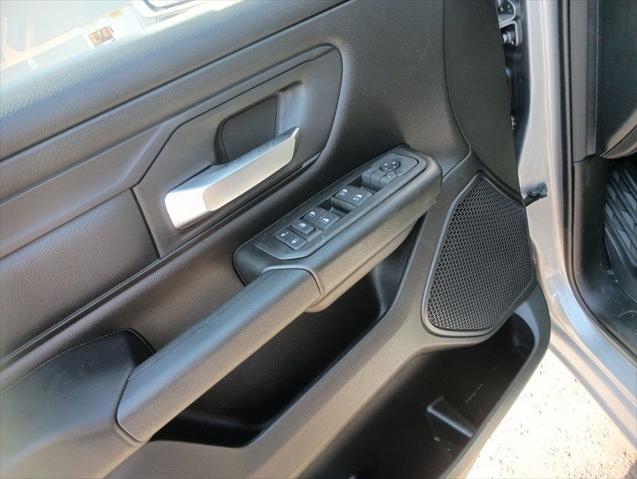 new 2025 Ram 1500 car, priced at $43,640