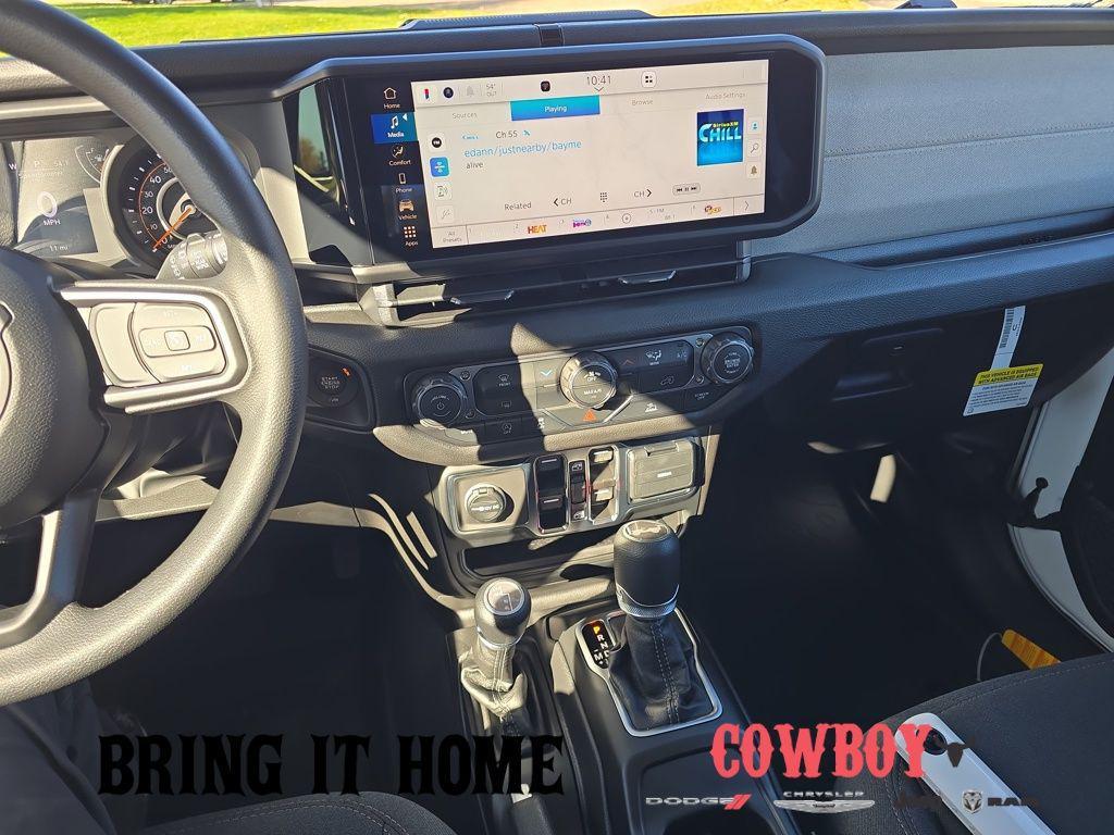 new 2026 Jeep Wrangler car, priced at $40,657