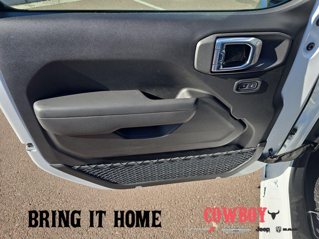 new 2026 Jeep Wrangler car, priced at $40,657