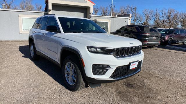 new 2025 Jeep Grand Cherokee car, priced at $38,875