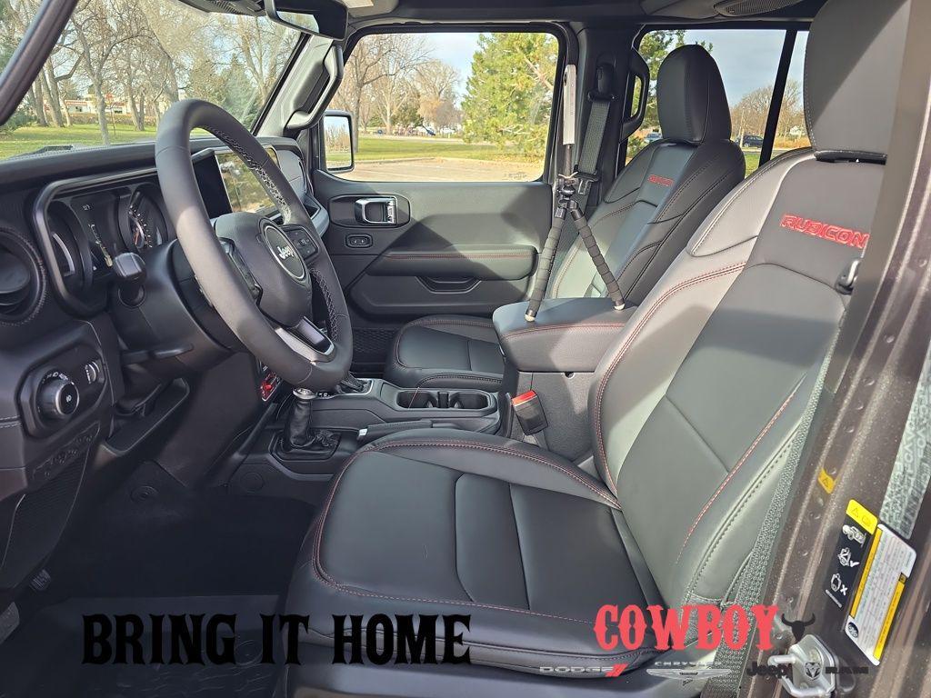 new 2025 Jeep Wrangler car, priced at $60,329