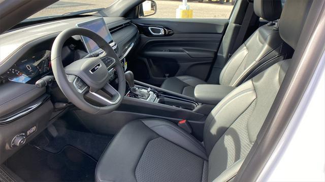 new 2025 Jeep Compass car, priced at $27,589