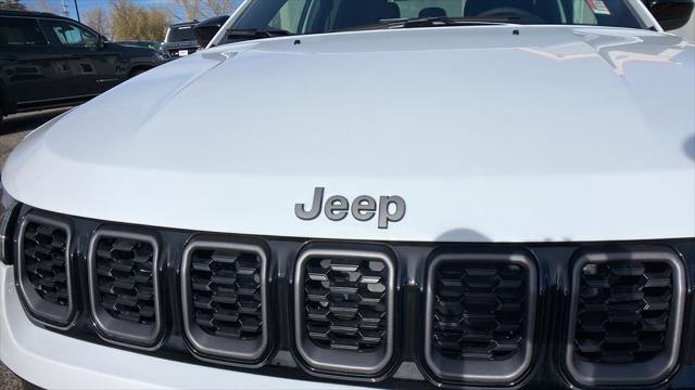 new 2025 Jeep Compass car, priced at $29,589