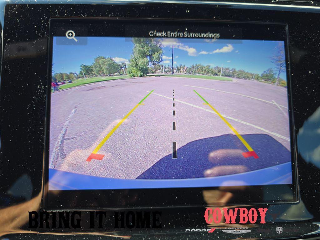 used 2024 Jeep Grand Cherokee car, priced at $32,495