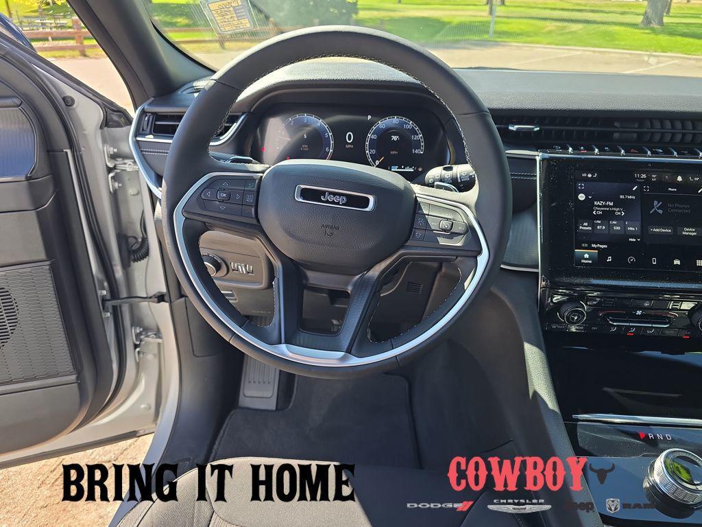 used 2024 Jeep Grand Cherokee car, priced at $32,495