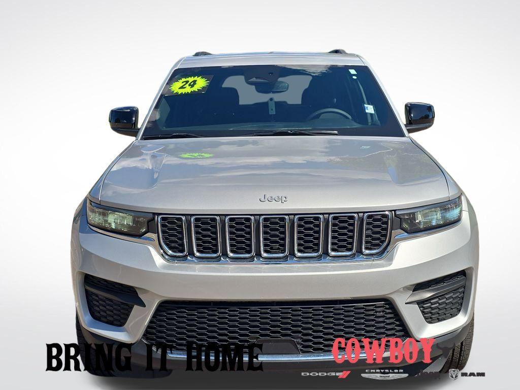 used 2024 Jeep Grand Cherokee car, priced at $32,495