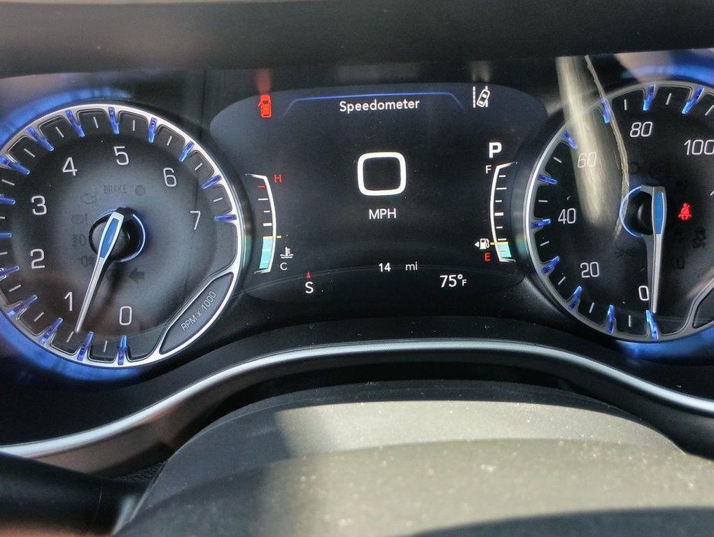 new 2025 Chrysler Pacifica car, priced at $42,090