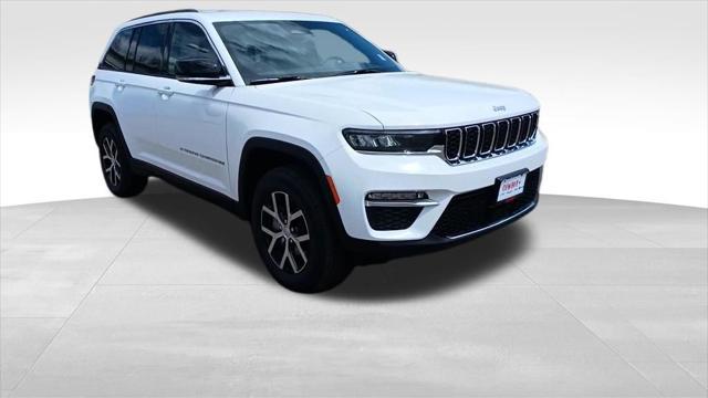 new 2025 Jeep Grand Cherokee car, priced at $44,946