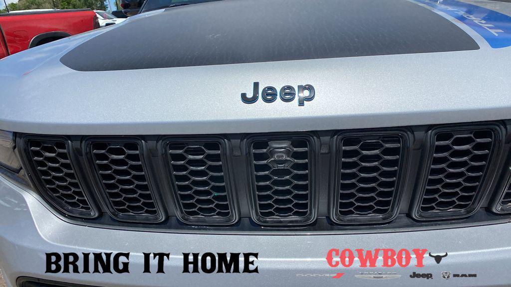 new 2024 Jeep Grand Cherokee 4xe car, priced at $52,753