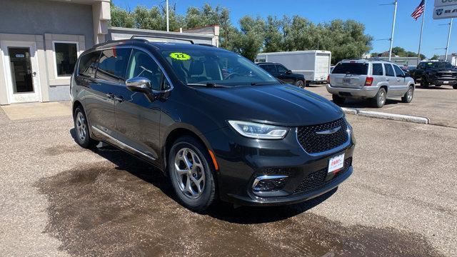 used 2022 Chrysler Pacifica car, priced at $28,794