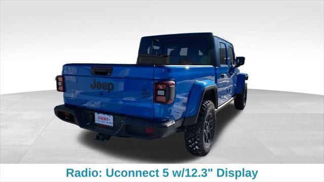 new 2025 Jeep Gladiator car, priced at $43,921