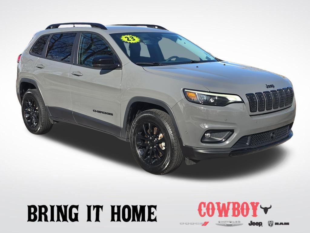 used 2023 Jeep Cherokee car, priced at $24,295