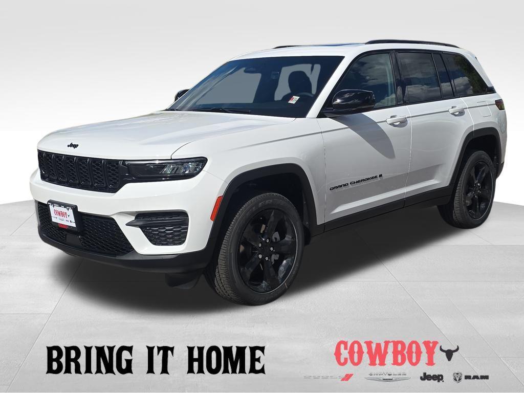 new 2025 Jeep Grand Cherokee car, priced at $41,172
