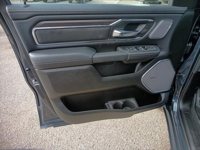 new 2025 Ram 1500 car, priced at $62,652