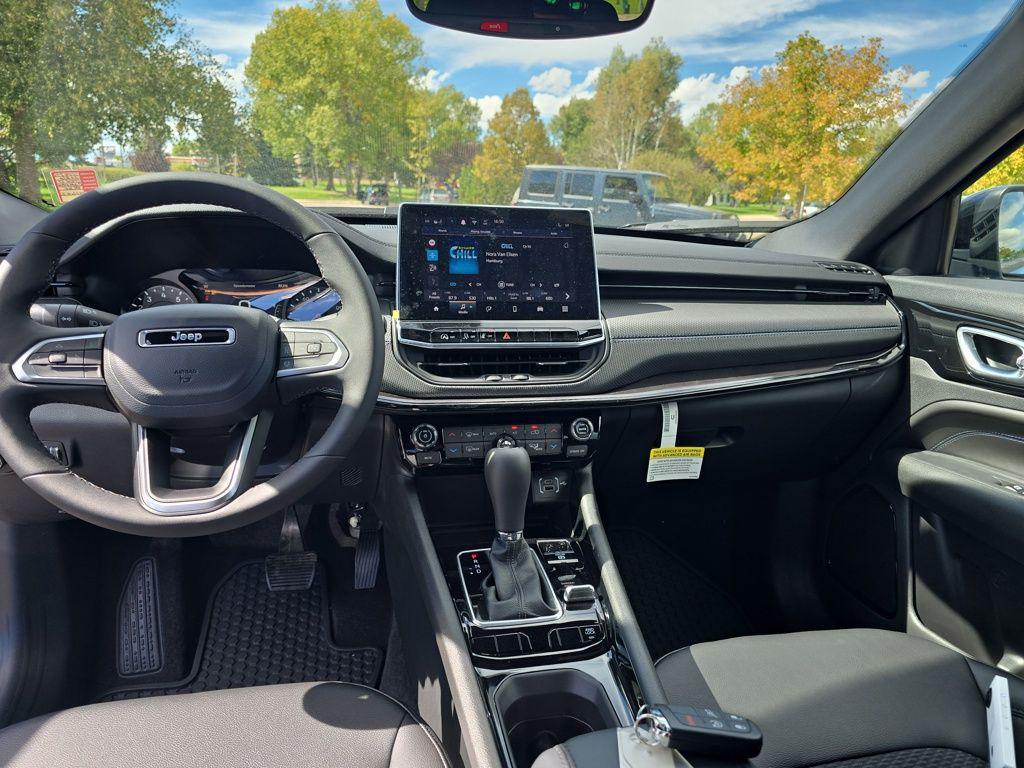 new 2026 Jeep Compass car, priced at $38,335