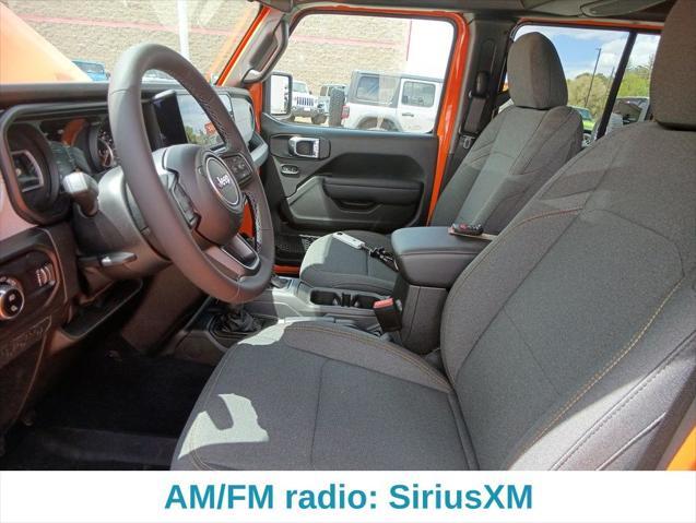 new 2025 Jeep Gladiator car, priced at $46,195