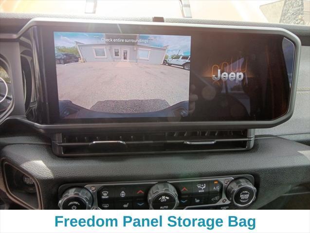 new 2025 Jeep Gladiator car, priced at $44,535