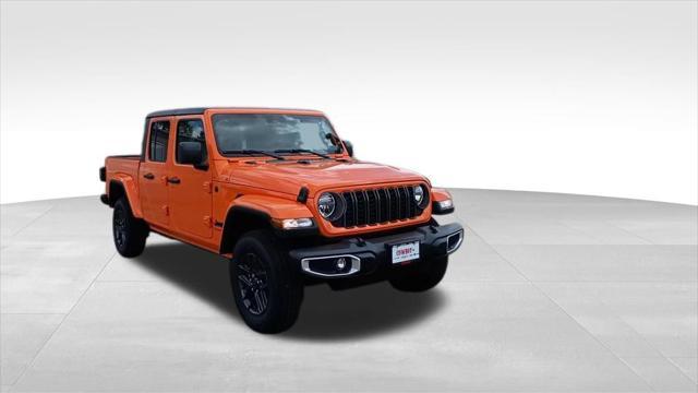 new 2025 Jeep Gladiator car, priced at $45,035