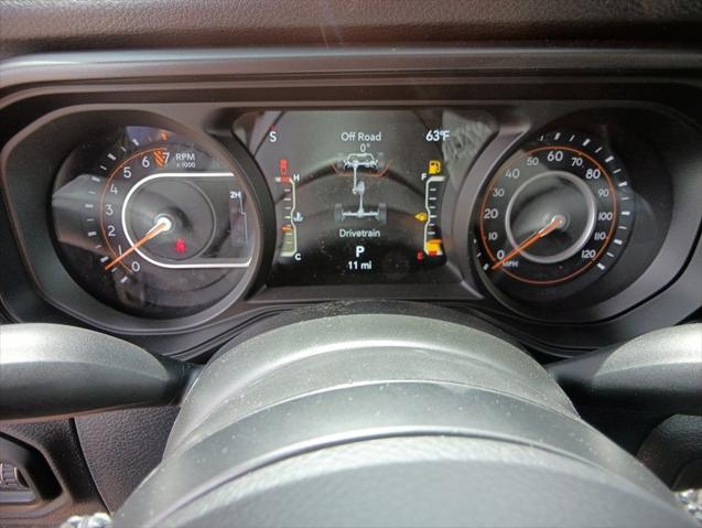 new 2025 Jeep Gladiator car, priced at $45,035