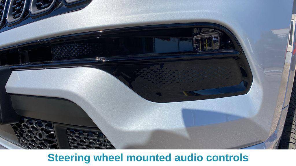 new 2025 Jeep Compass car, priced at $35,365