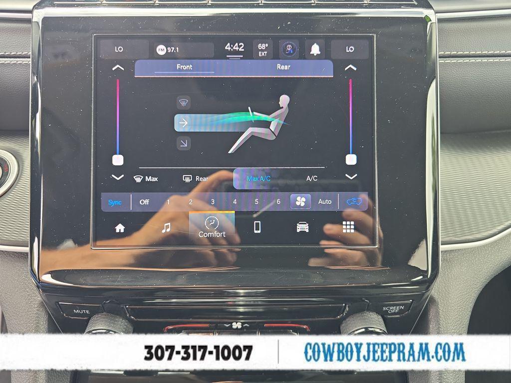 used 2023 Jeep Grand Cherokee L car, priced at $27,588