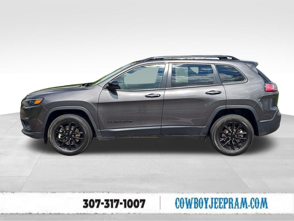 used 2023 Jeep Cherokee car, priced at $24,679