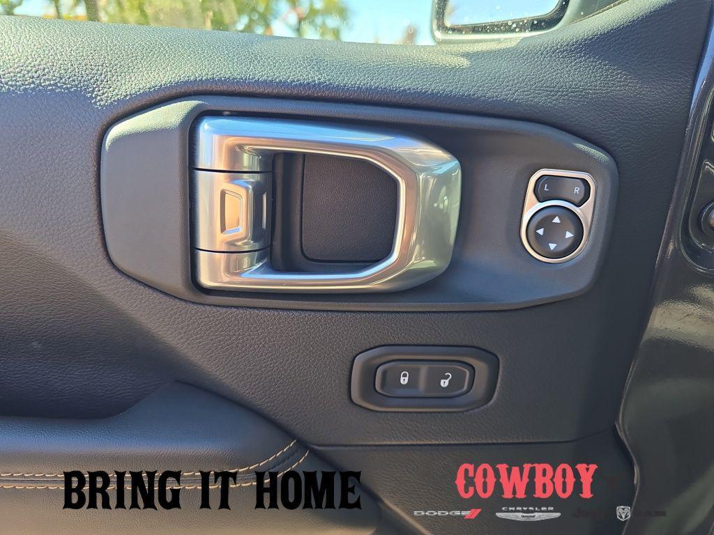 used 2025 Jeep Wrangler car, priced at $43,227