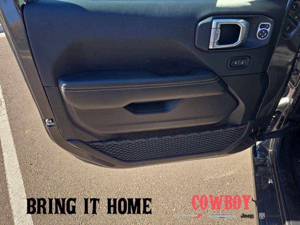 used 2025 Jeep Wrangler car, priced at $43,227