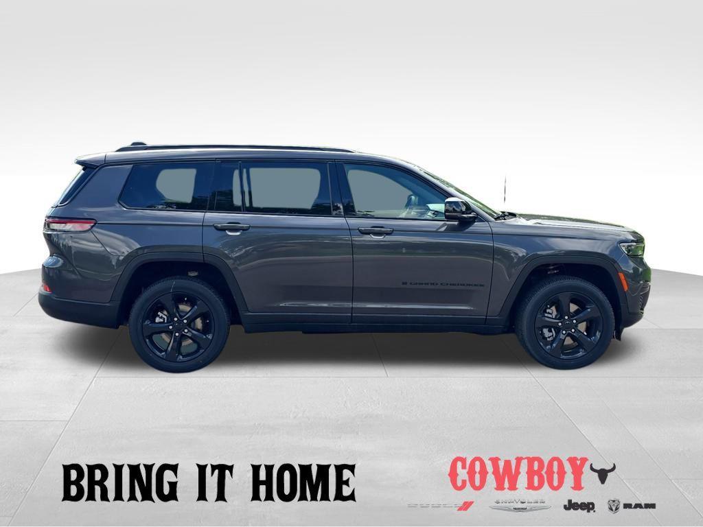 new 2025 Jeep Grand Cherokee L car, priced at $43,440