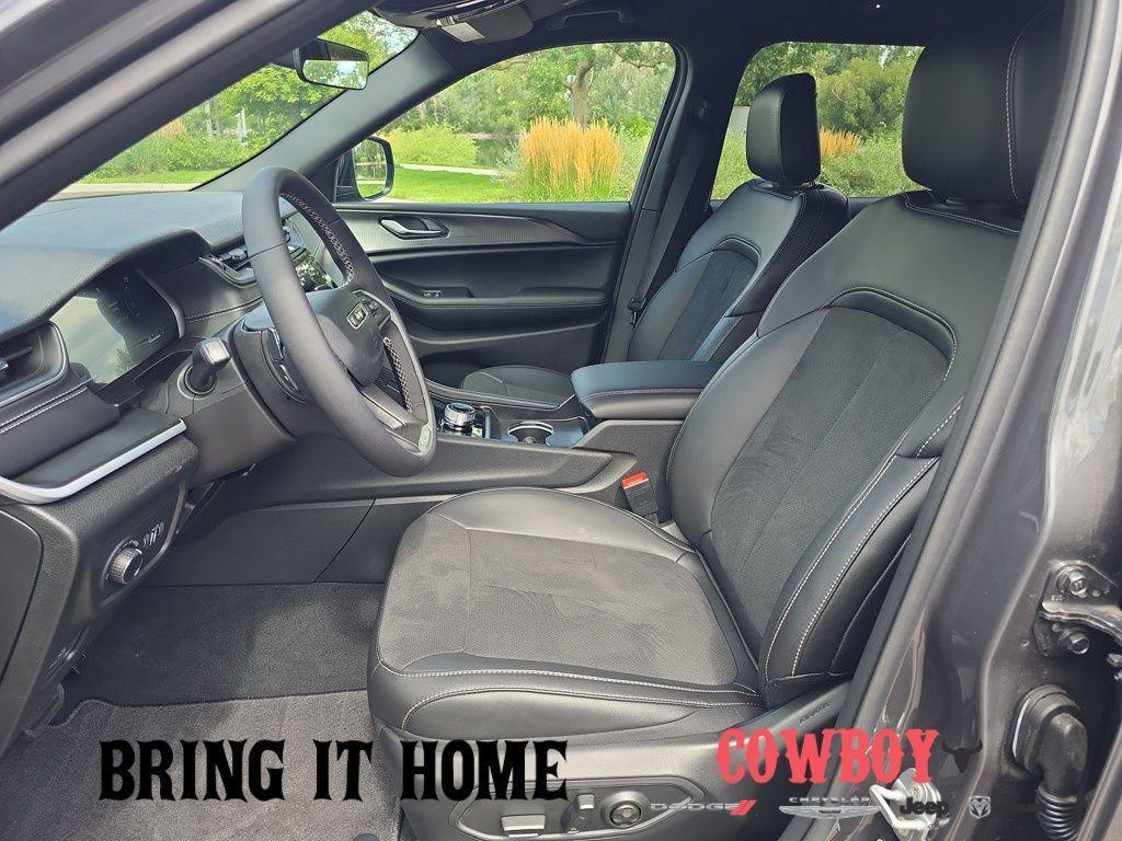 new 2025 Jeep Grand Cherokee L car, priced at $43,440