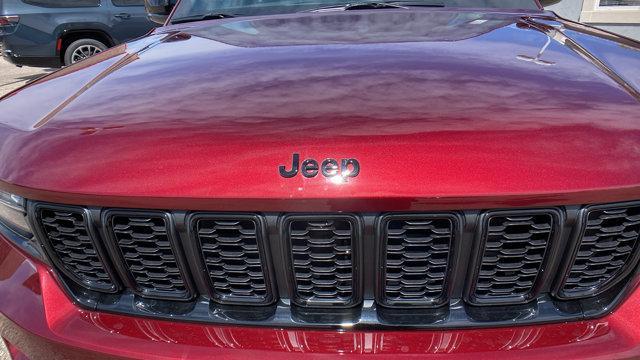 new 2024 Jeep Grand Cherokee car, priced at $43,585