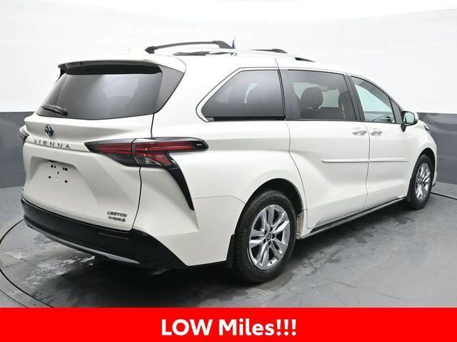 used 2021 Toyota Sienna car, priced at $46,558