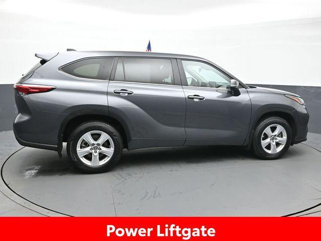used 2023 Toyota Highlander car, priced at $33,498