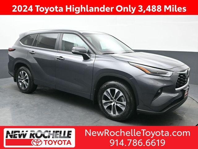 used 2024 Toyota Highlander car, priced at $44,538