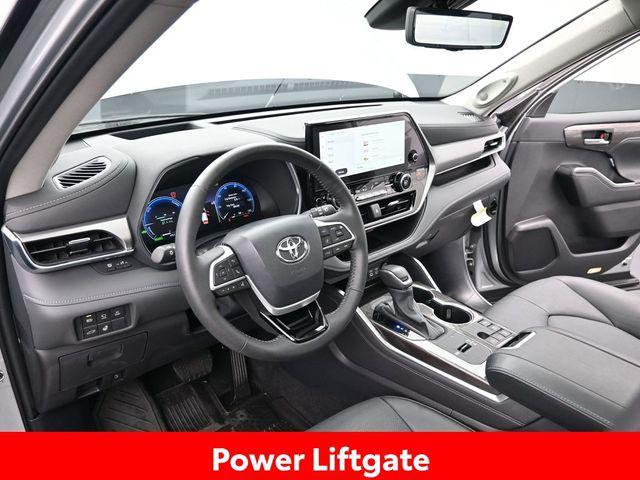 used 2024 Toyota Highlander Hybrid car, priced at $55,376