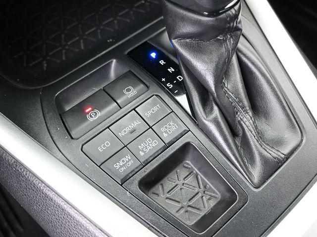 used 2020 Toyota RAV4 car, priced at $29,980