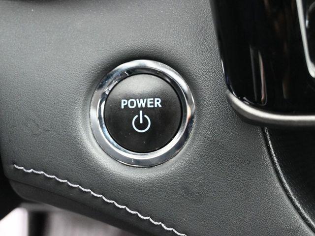 used 2023 Toyota Highlander Hybrid car, priced at $41,998