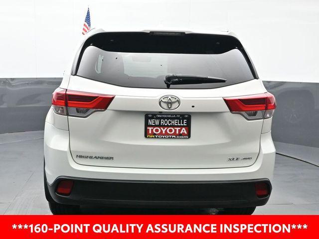 used 2019 Toyota Highlander car, priced at $29,985