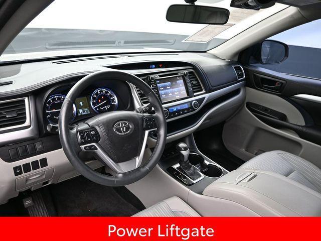 used 2016 Toyota Highlander car, priced at $20,980