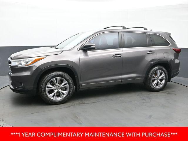 used 2016 Toyota Highlander car, priced at $20,980