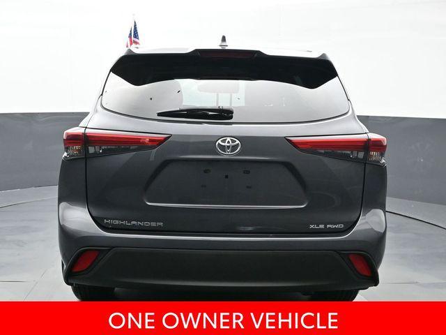 used 2021 Toyota Highlander car, priced at $31,927