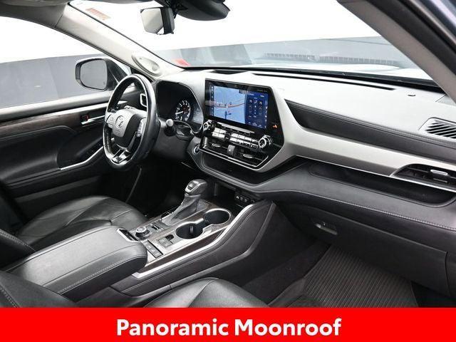 used 2020 Toyota Highlander car, priced at $34,433