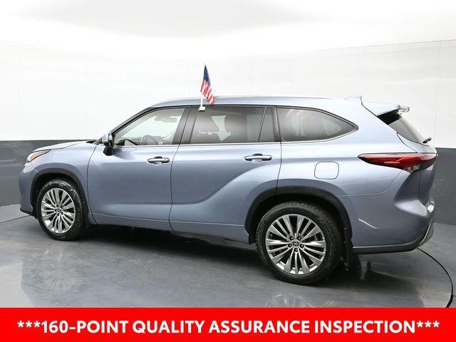 used 2020 Toyota Highlander car, priced at $34,605