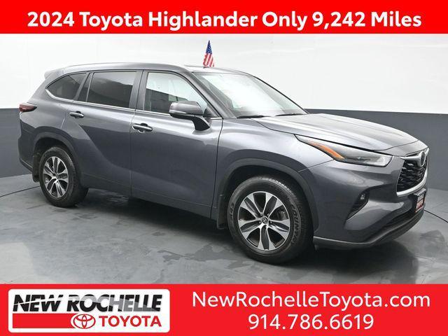 used 2024 Toyota Highlander car, priced at $43,396
