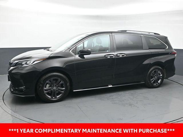 used 2024 Toyota Sienna car, priced at $49,998