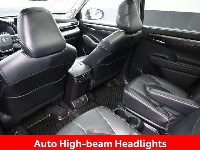 used 2022 Toyota Highlander car, priced at $41,965
