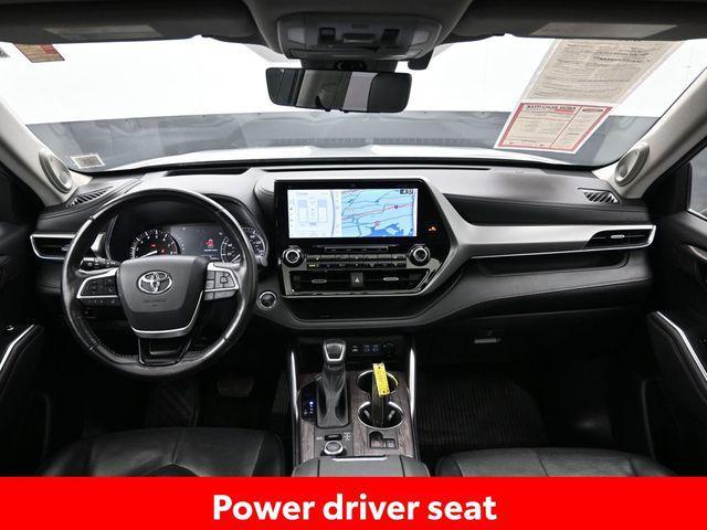 used 2022 Toyota Highlander car, priced at $41,965