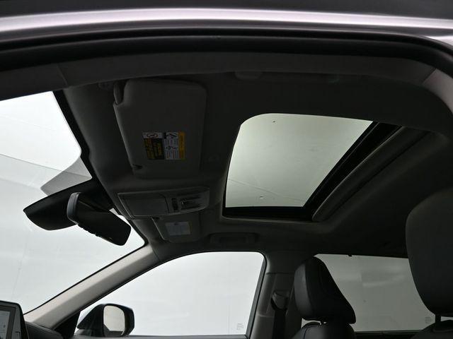 used 2024 Toyota Highlander car, priced at $43,873