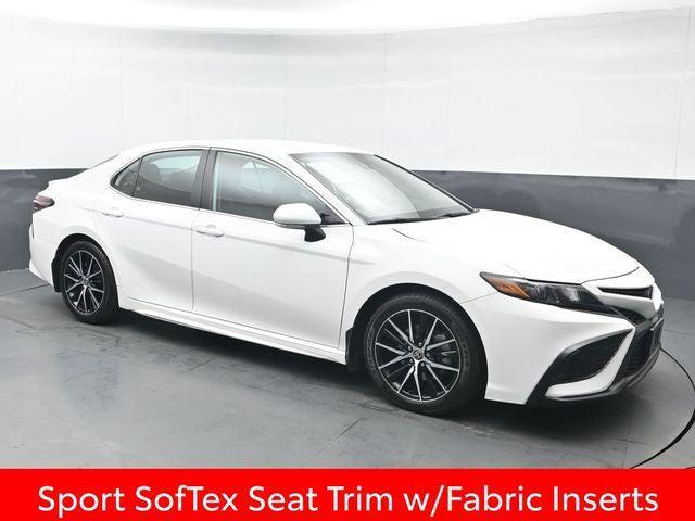 used 2024 Toyota Camry Hybrid car, priced at $22,635
