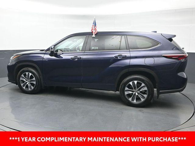 used 2024 Toyota Highlander car, priced at $43,668